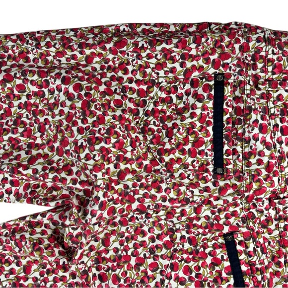 Louis Castel Floral Poppies Print Golf Capri Pants - Picture 8 of 12